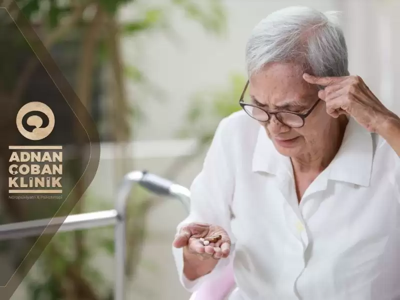 alzheimer-hastaliginin-belirtileri
