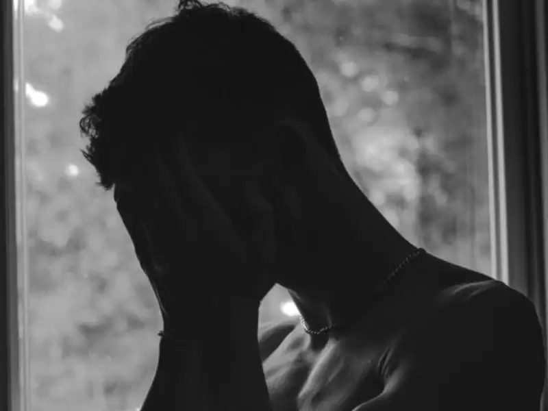 erkekteki-cinsel-kaygi-erken-bosalma-sebebi