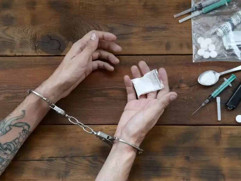 uyusturucu-bagimliligi-tibbi-bir-durumdur